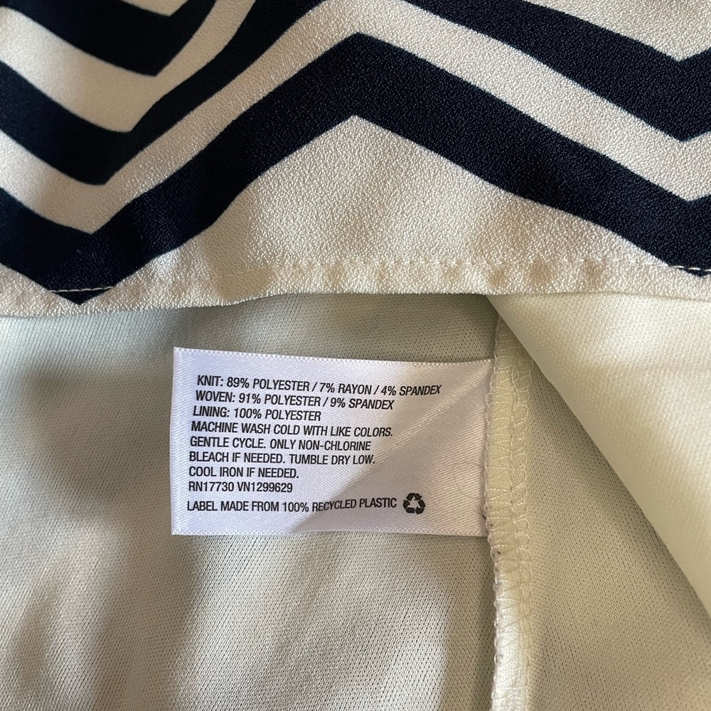 Xhilaration Junior Size XL Navy Blue Ivory White Sleeveless Tank Chevron Dress - Picture 5 of 7